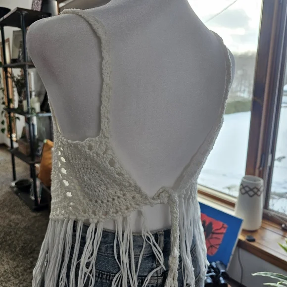White Festival Boho Open Crochet Sleeveless Tie Back Top Size S - Picture 6 of 7